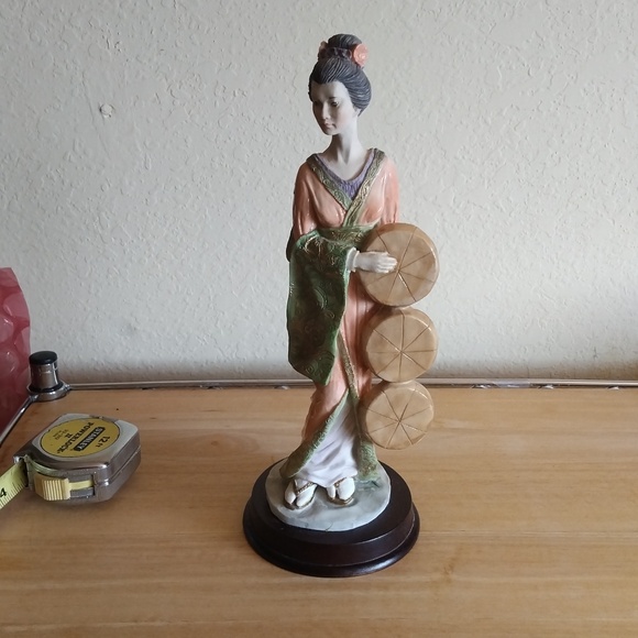 Other - Geisha figurine